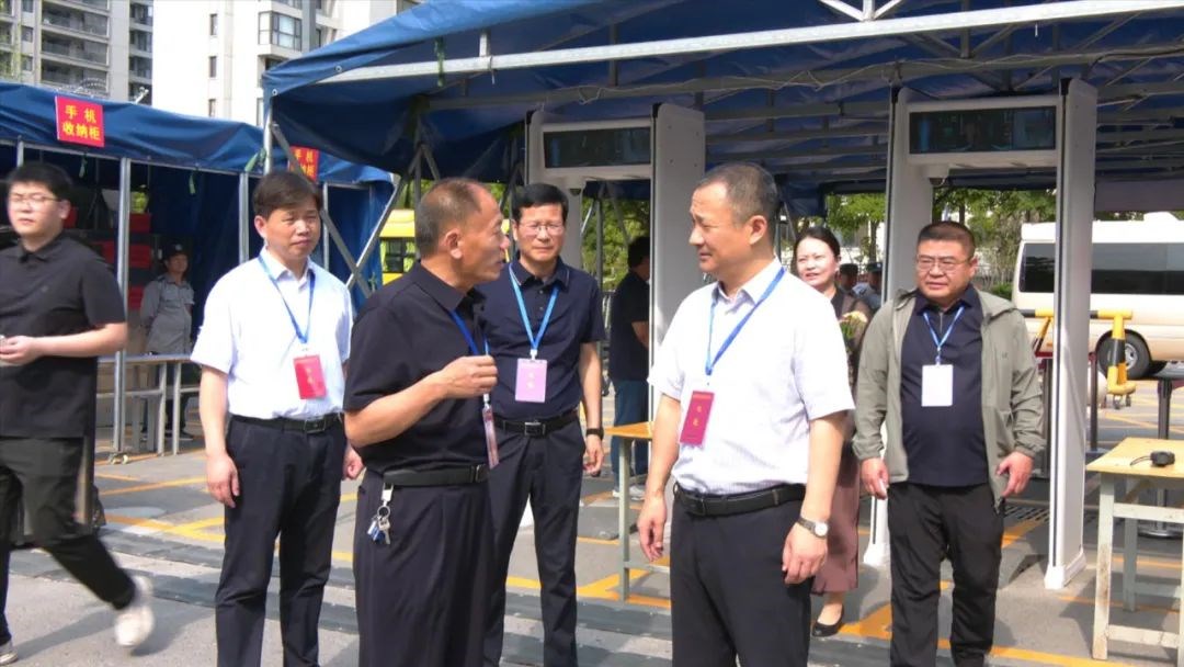 丰霄寒巡视高考考点